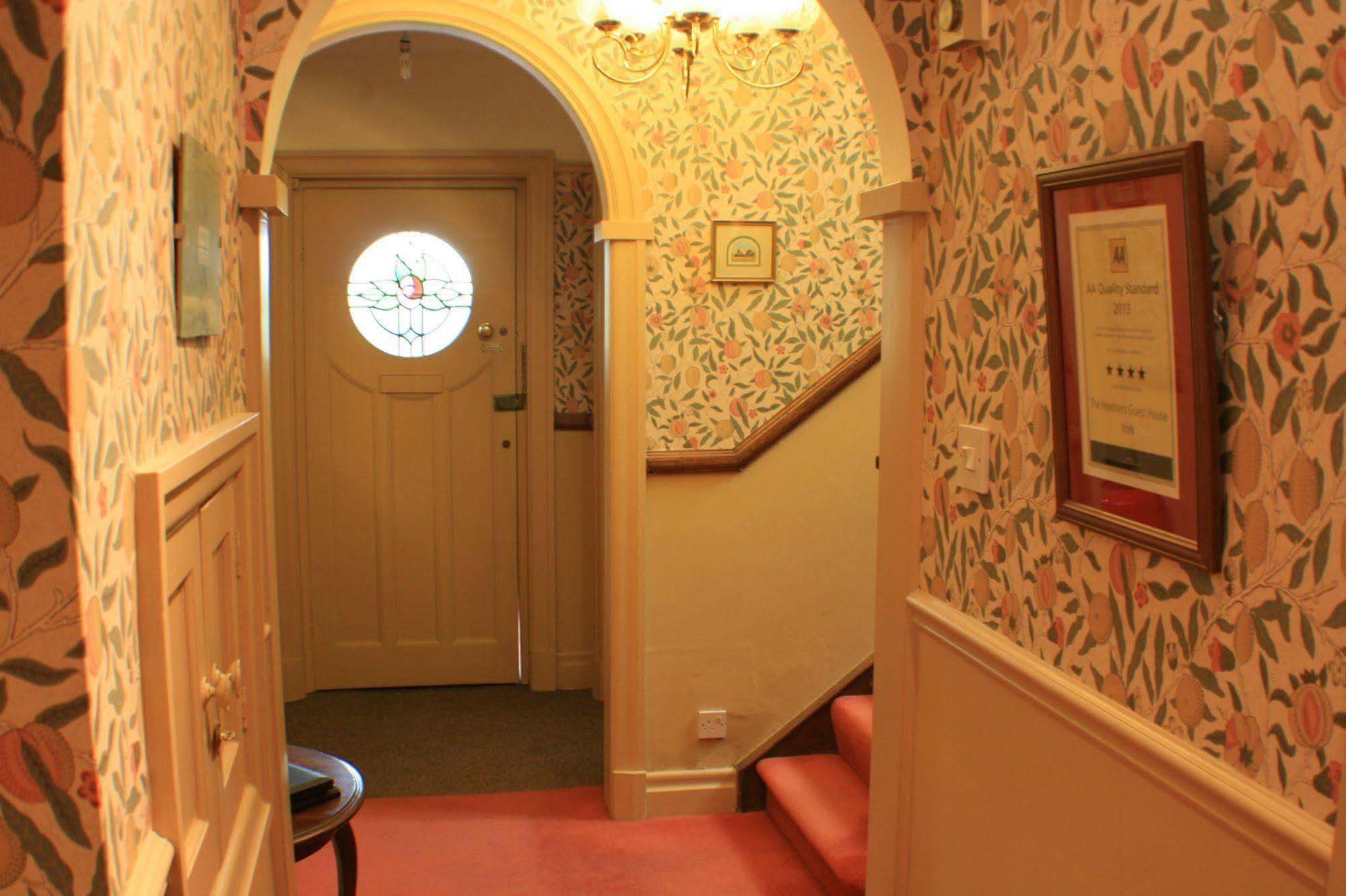 The Heathers Guest House York Ngoại thất bức ảnh